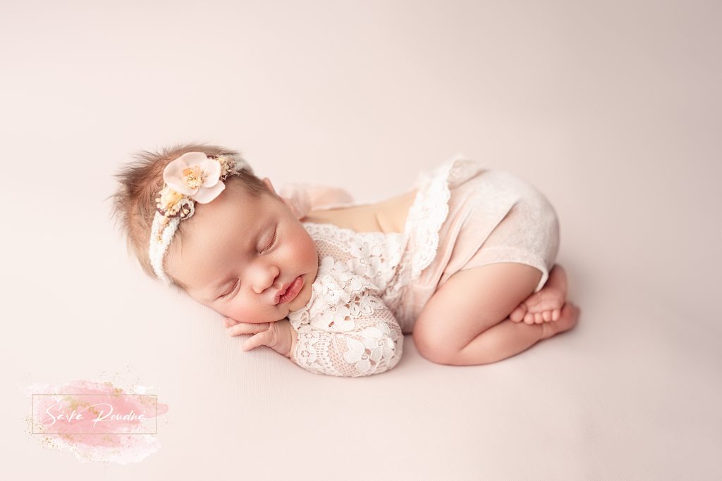 Newborn fotograf Pardubice
